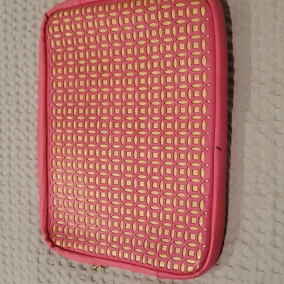 PINK & Gold I Pad Case - Picture 2 of 2